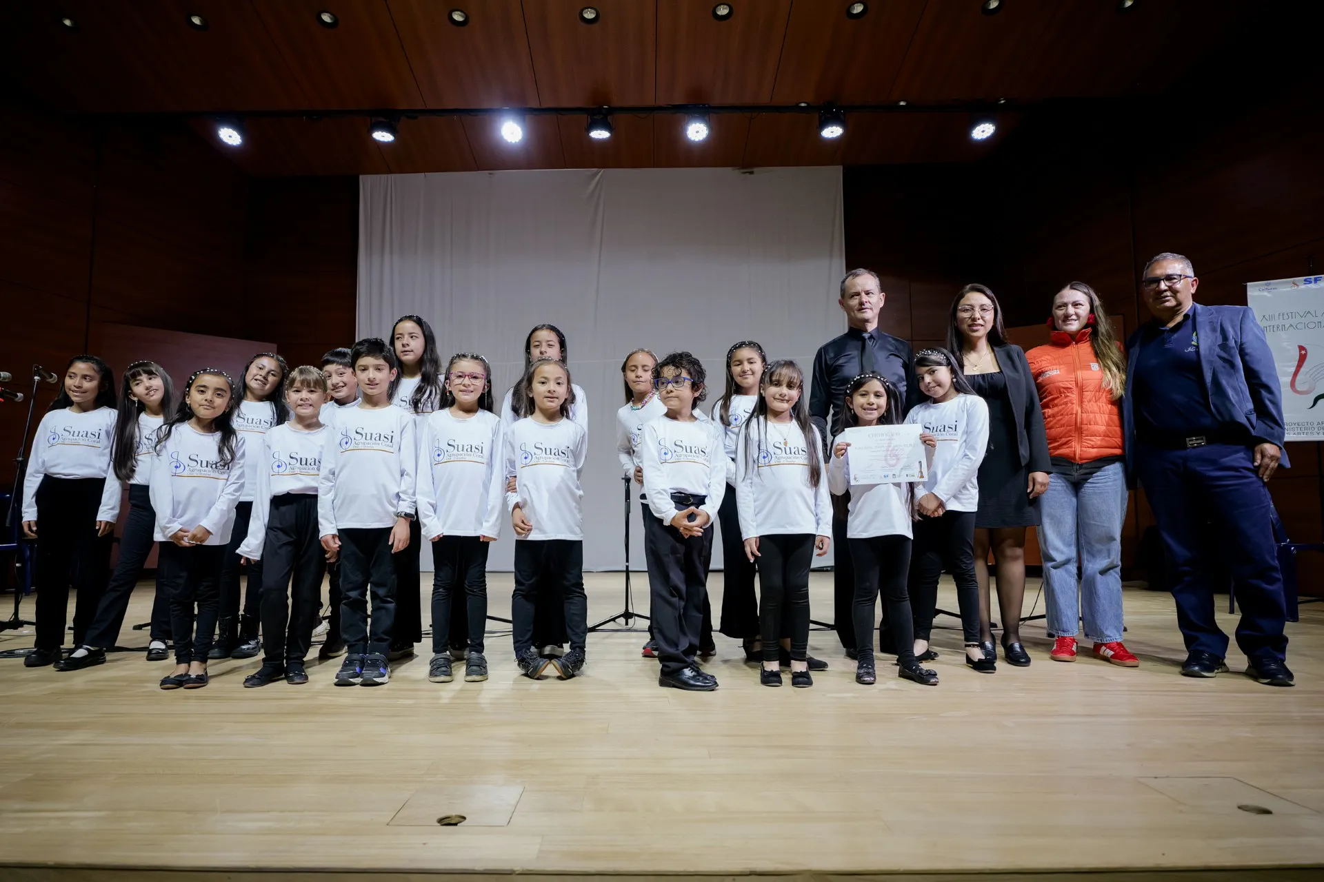 XIII Festival Artístico Internacional (12)