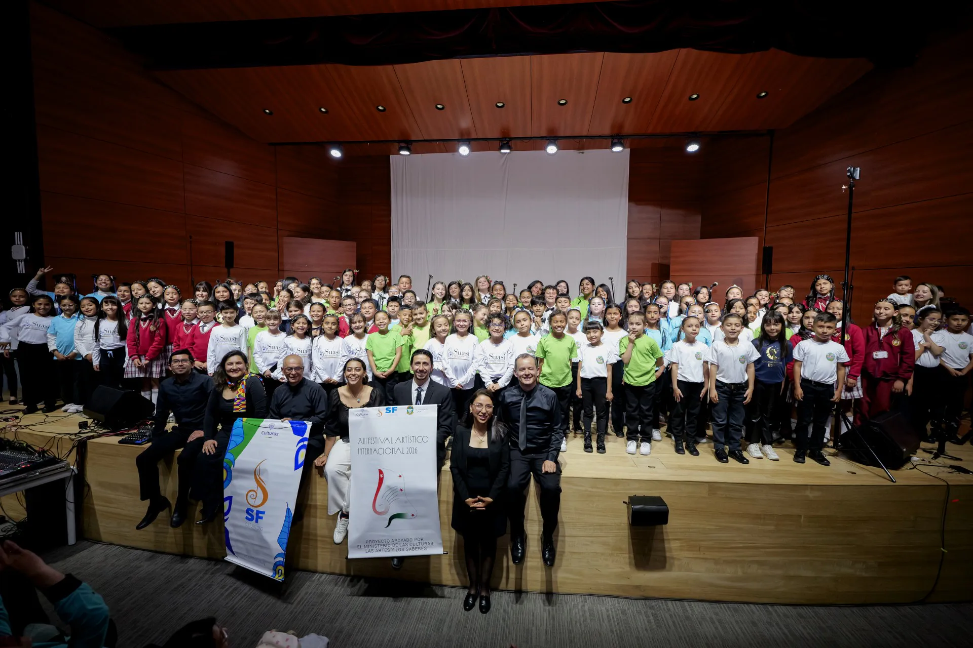 XIII Festival Artístico Internacional (17)