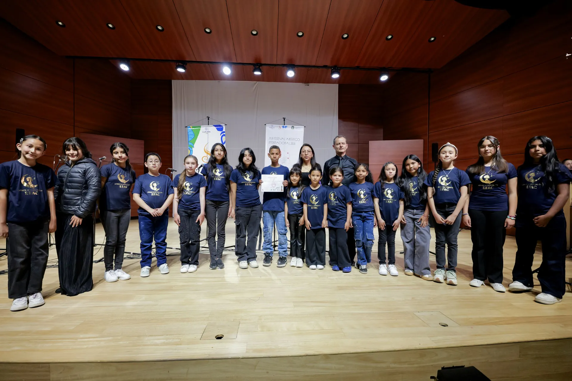 XIII Festival Artístico Internacional (18)