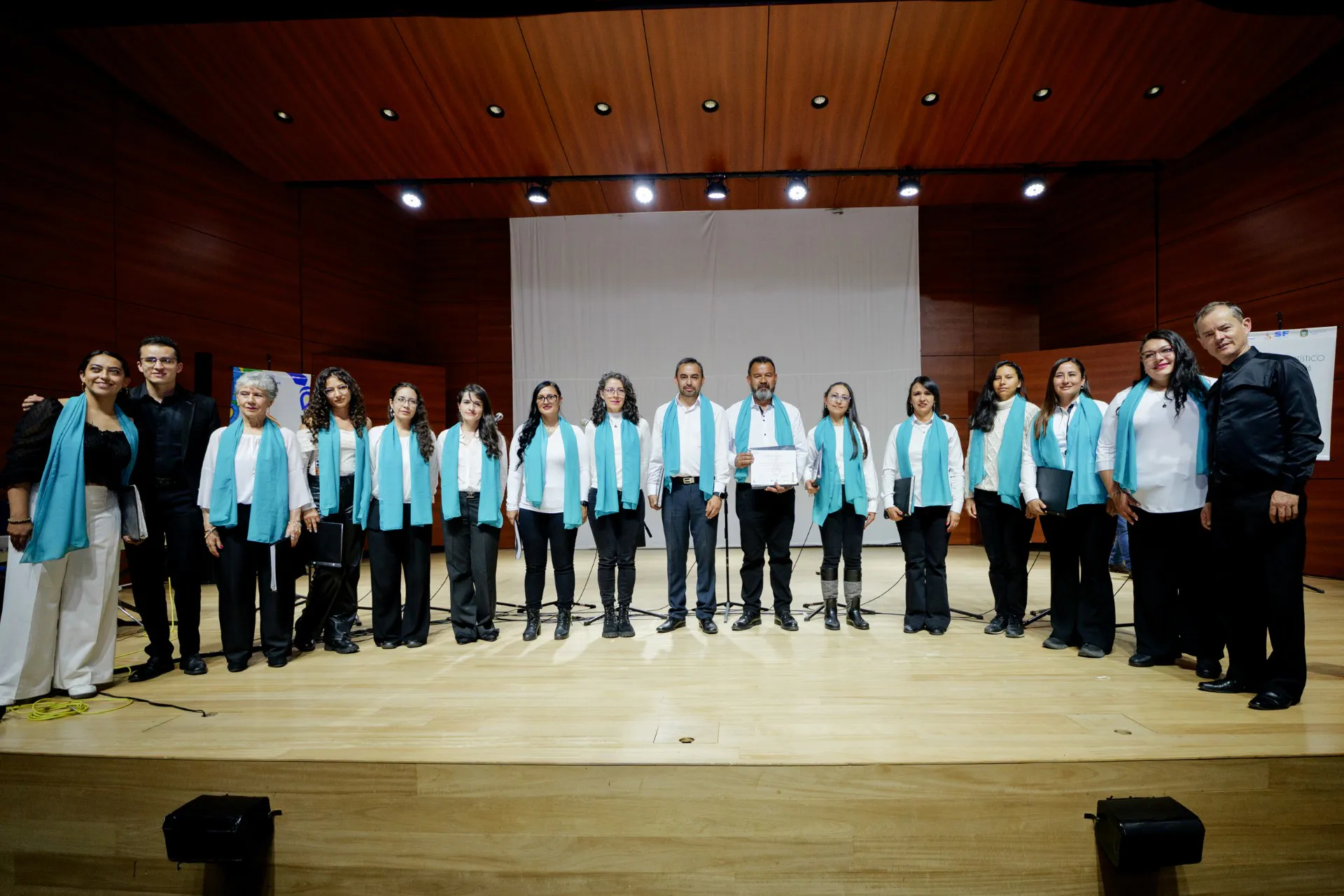 XIII Festival Artístico Internacional (24)