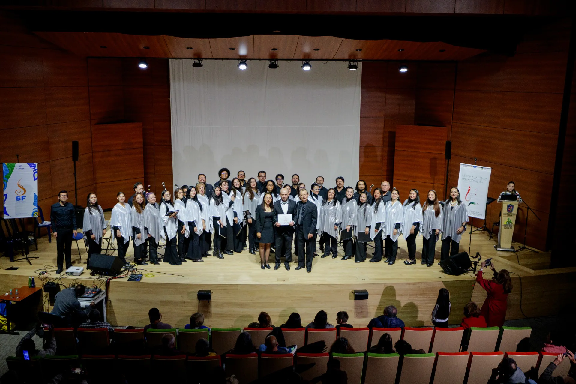 XIII Festival Artístico Internacional (29)