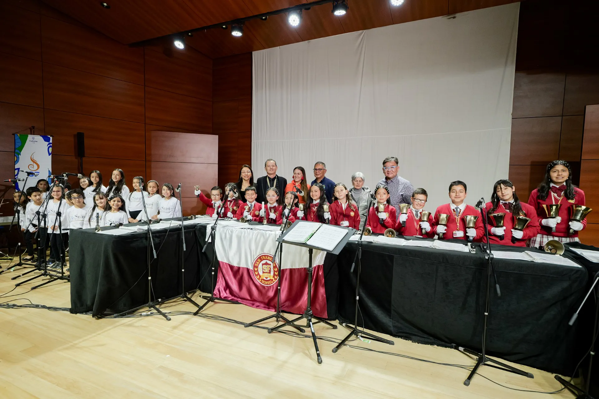 XIII Festival Artístico Internacional (5)